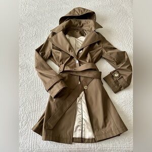 NEW* CALVIN KLEIN Single Breasted Belted Rain Jacket with Removable Hood (Small)